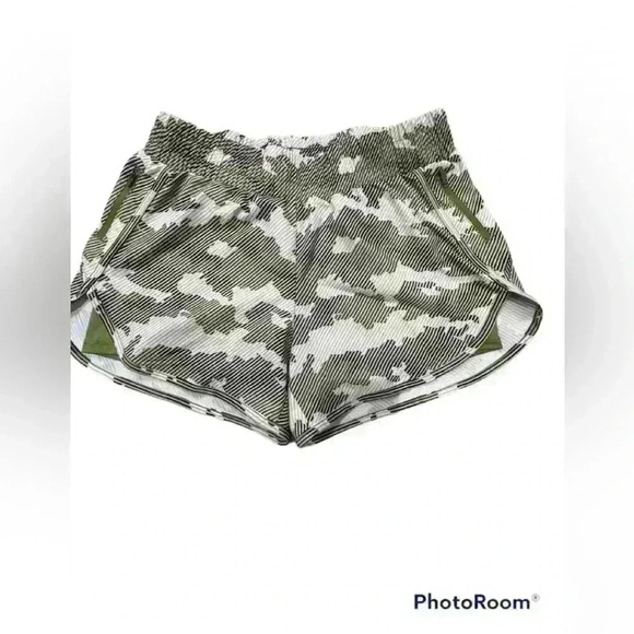 Avia Athletic shorts Camo - Picture 1 of 3